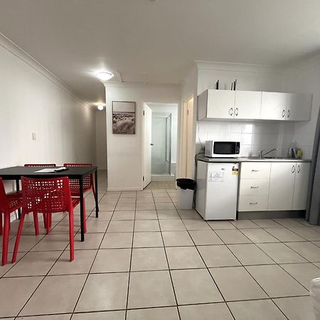 Browns Broadbeach Gold Coast Exterior photo
