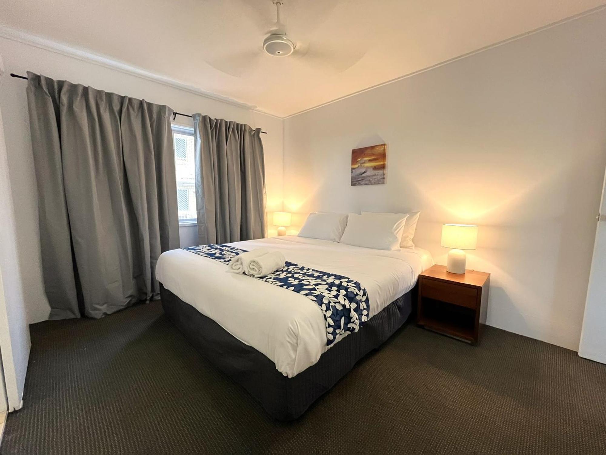 Browns Broadbeach Gold Coast Exterior photo