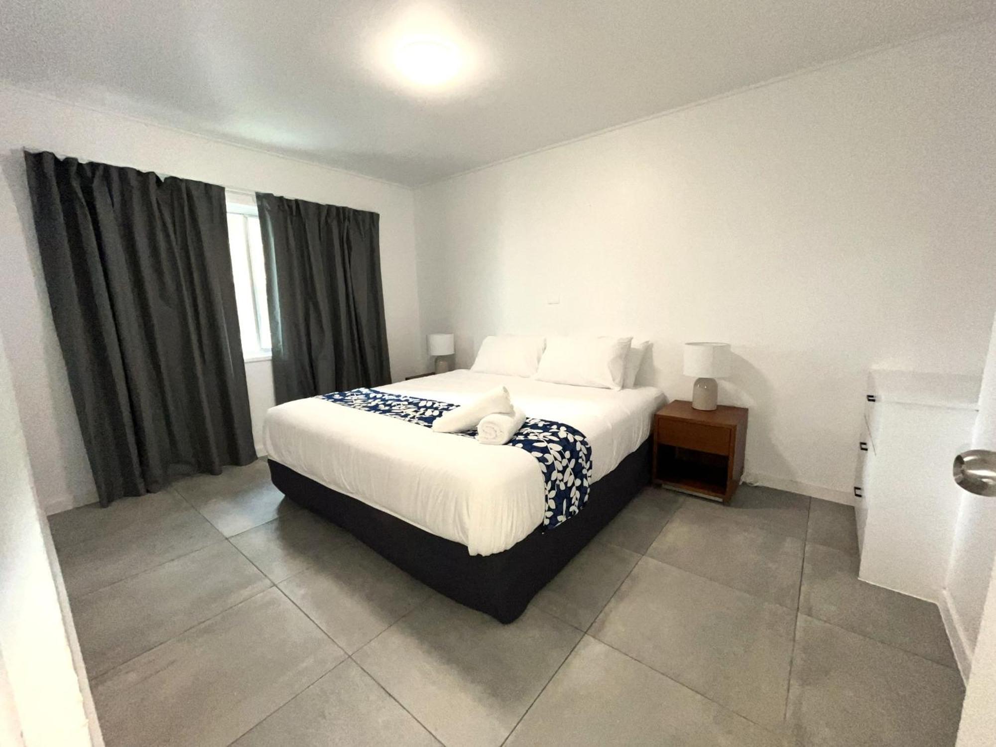 Browns Broadbeach Gold Coast Exterior photo