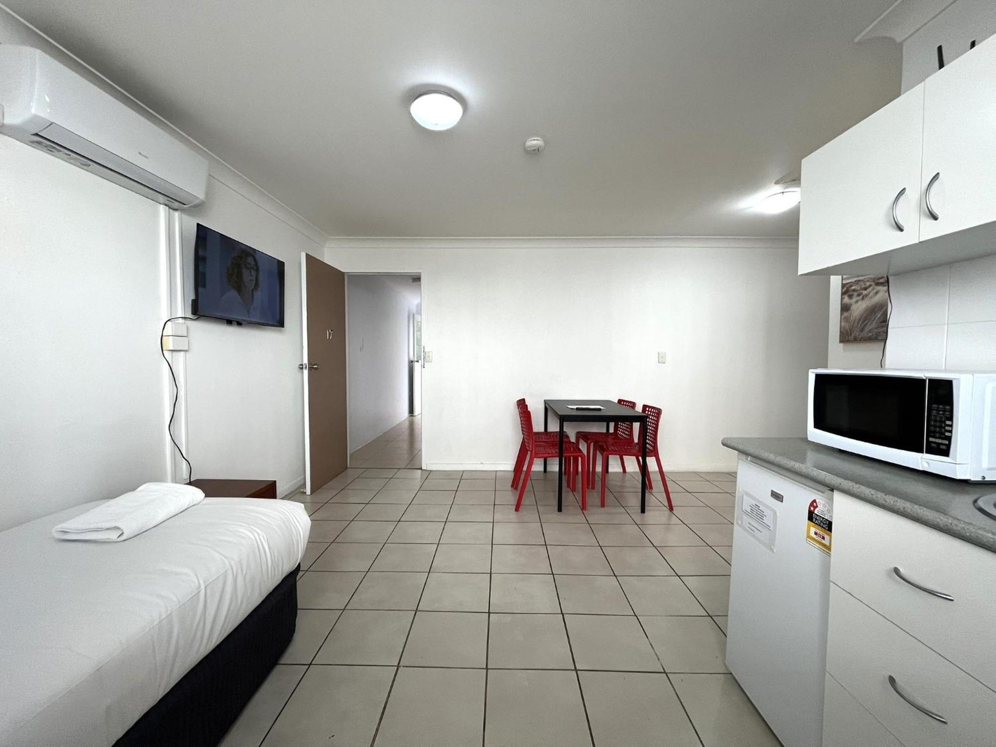 Browns Broadbeach Gold Coast Exterior photo